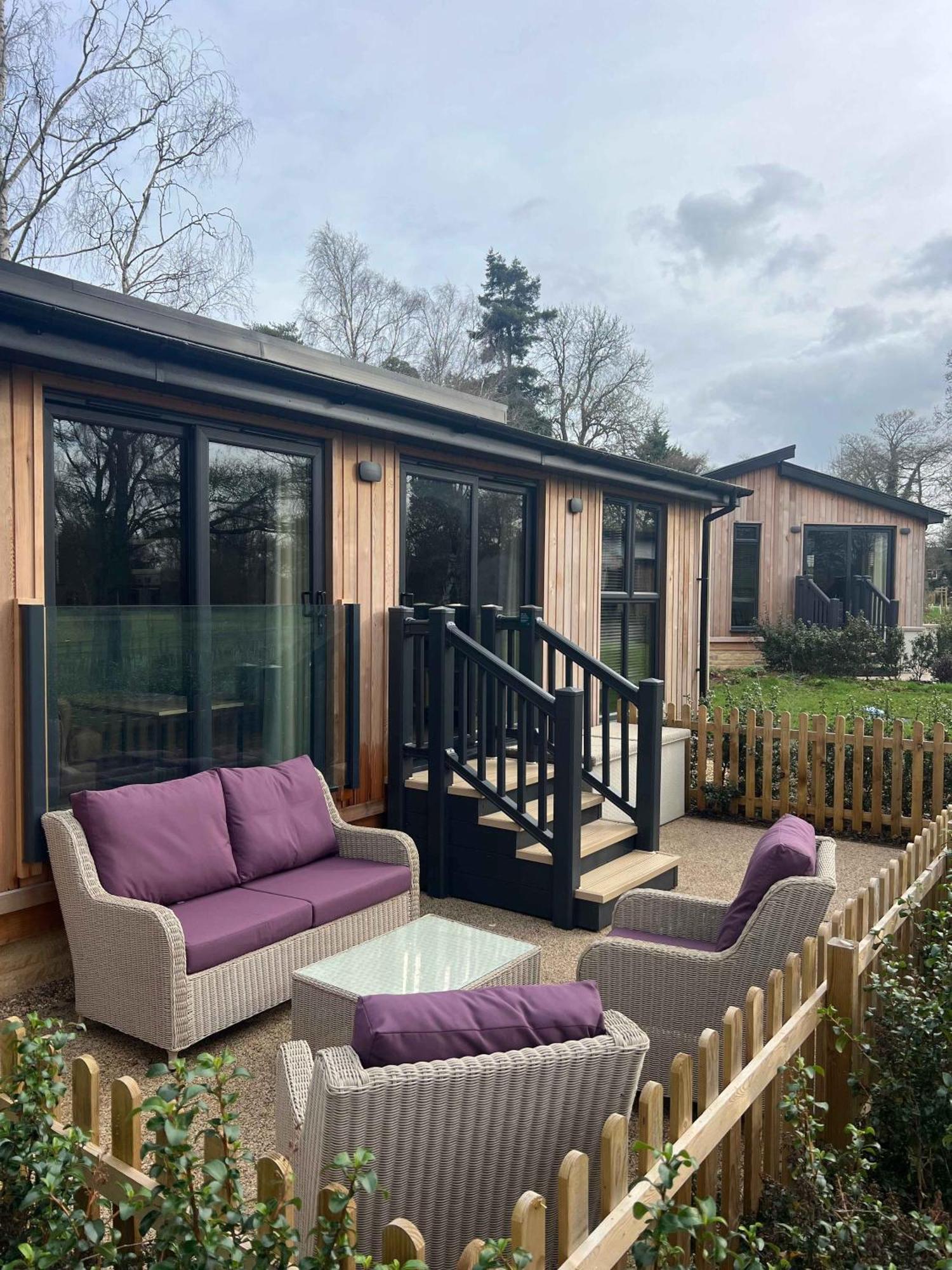 Blenheim Palace Lodge Retreat Woodstock Exterior photo